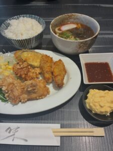 本日もたくさんのご来店お待ちしてます😃 本日のランチ 本日の […]