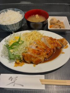 本日もたくさんのご来店お待ちしてます😃 本日のランチ 本日の […]