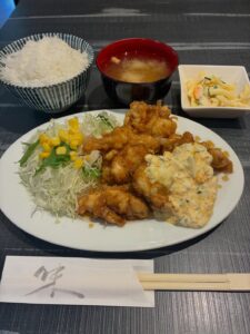 本日もたくさんのご来店お待ちしてます😃 本日のランチ 本日の […]