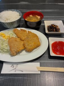 本日もたくさんのご来店お待ちしてます😃 本日のランチ 本日の […]