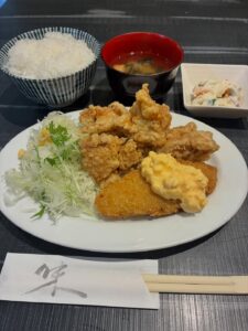 本日もたくさんのご来店お待ちしてます😃 本日のランチ 本日の […]