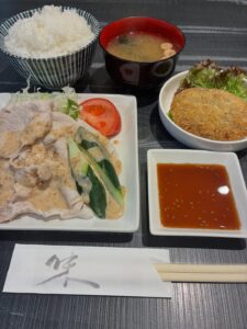 本日もたくさんのご来店お待ちしてます😃 本日のランチ 本日の […]